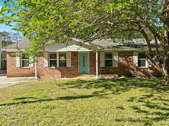 3rd image of 3330 Bayou Dr