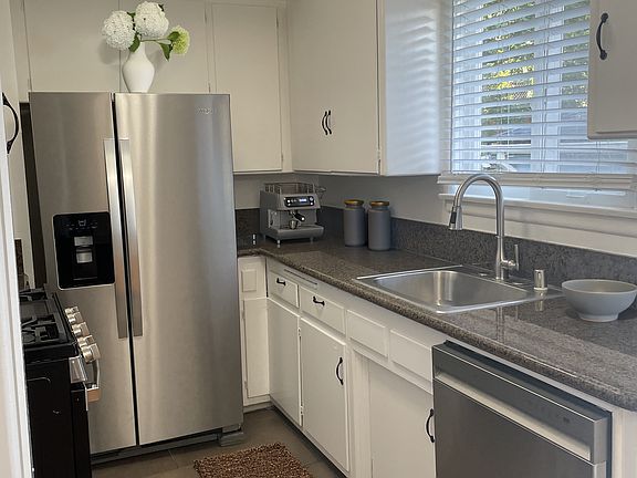 2nd image of 636 Acanto St #5126e9884
