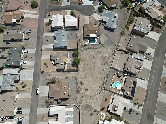 5th image of 3060 Caliente Dr