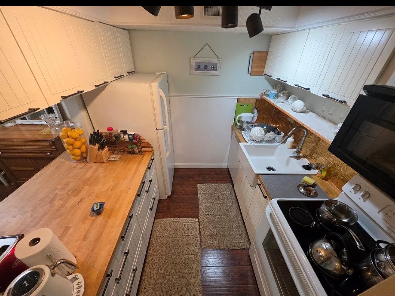 3 Stratford Dr — Photo 2