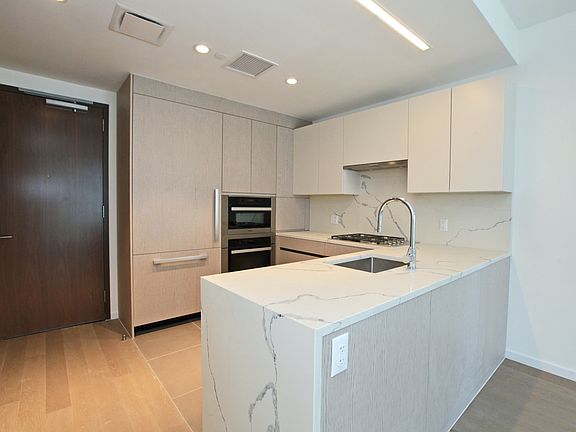 5th image of 133-27 39th Ave #12C