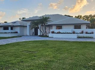 21046 Sweetwater Ln N, Boca Raton, FL 33428