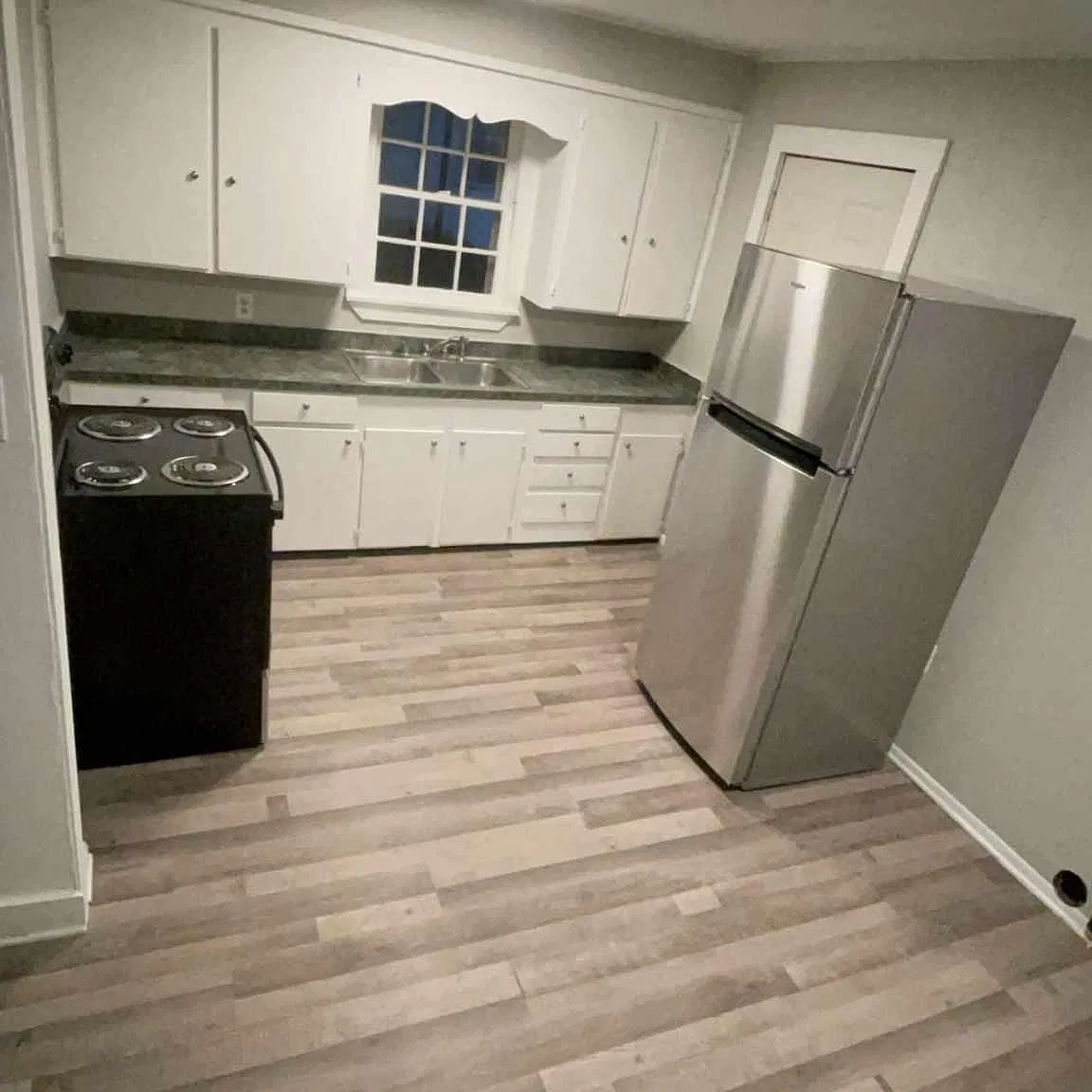 2 bed, 712 sqft, $995 — Photo 4
