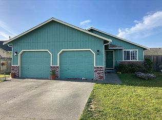 1353 Longspur Ct, McKinleyville, CA 95519