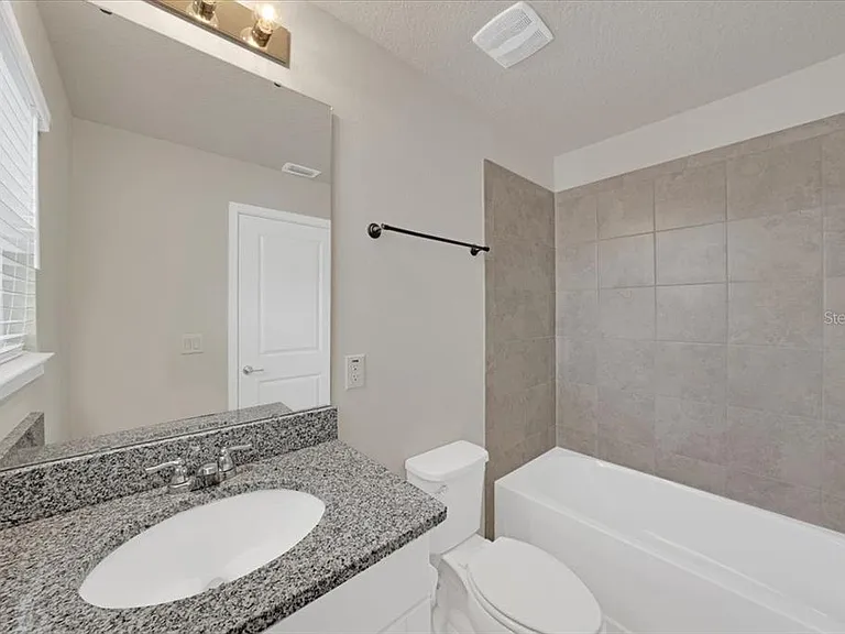 2906 Deer Pine Trl — Photo 31