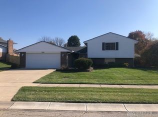 5406 Woodgate Dr, Dayton, OH 45424