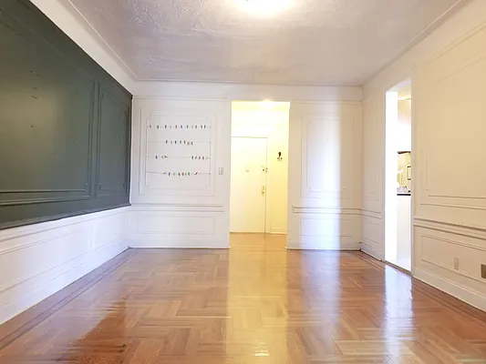 Rented by BRICK & GALO REALTY CORP | media 6