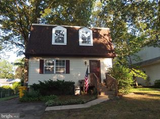 565 West Dr, Severna Park, MD 21146