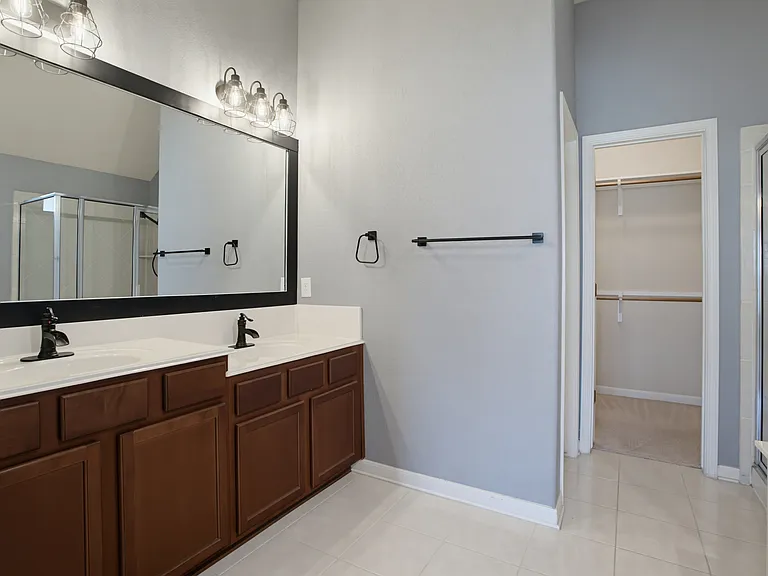 30612 Holstein Rd — Photo 15