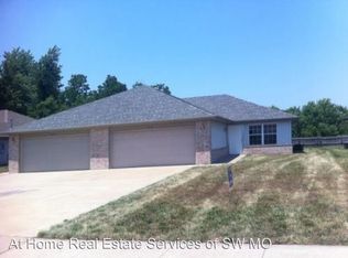 4459 W La Siesta St, Springfield, MO 65802