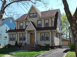 19 W Lincoln St, Verona, NJ 07044