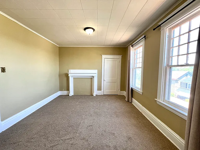 141 Brightwood Ave — Photo 24