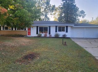 6555 Manson Dr, Waterford, MI 48329