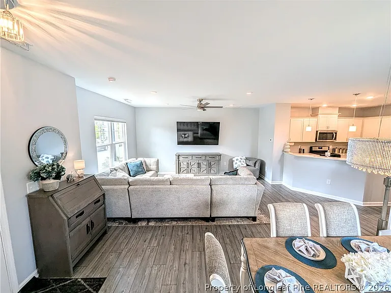 5723 Kalamata Dr — Photo 4