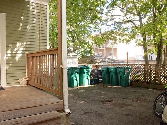 4th image of 40 Hollingsworth St