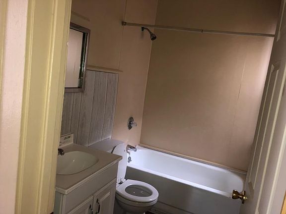 3rd image of 9909 Lorain Ave APT 1