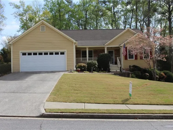 5294 Autumn Run Dr, Powder Springs, GA 30127