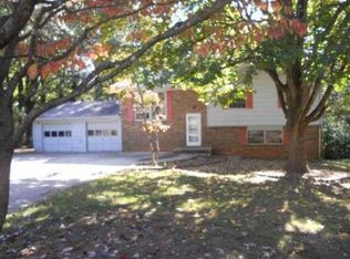 1855 Chisholm Ct, Tucker, GA 30084