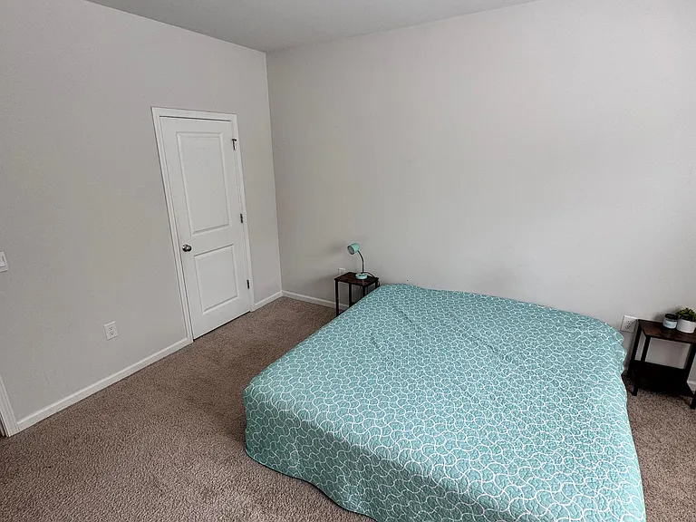Verona Dr — Photo 14