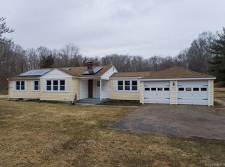 537 River Rd, Lisbon, CT 06351