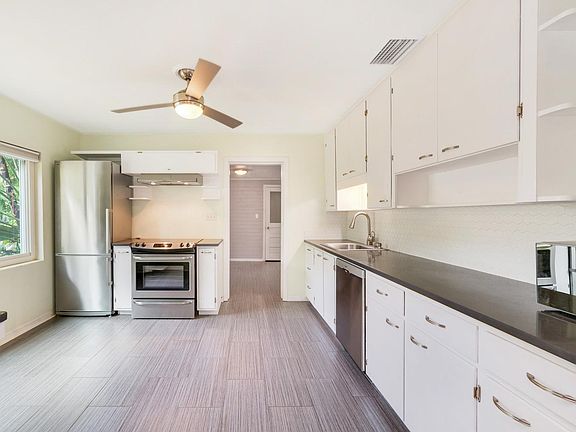 4th image of 2901 Hargill Dr