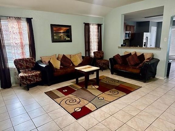 5th image of 2302 San Marcos Dr
