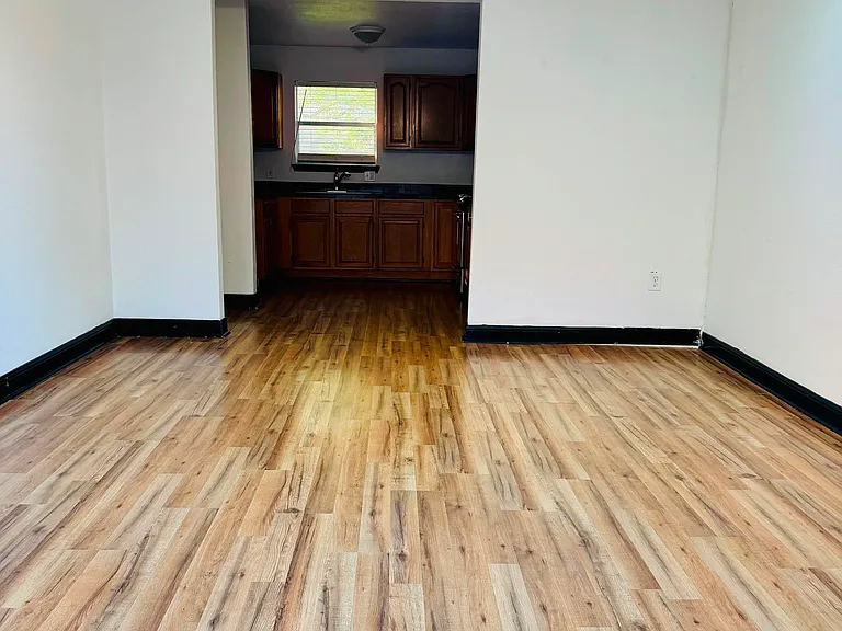 5206 Pond Lake Dr #2 — Photo 38