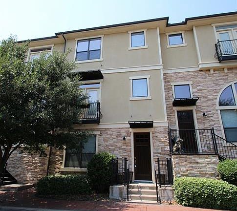 2nd image of 7237 Parkwood Blvd
