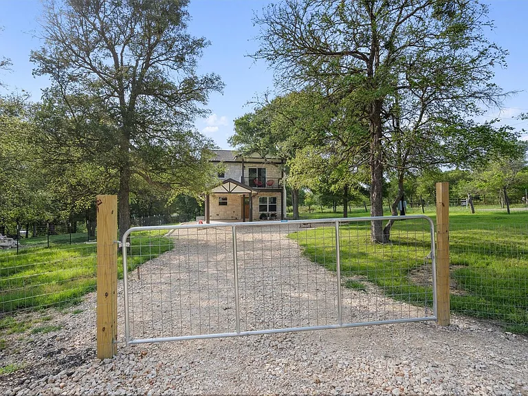 21007 Coleman Branch Creek Rd — Photo 5