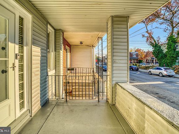 4th image of 4525 Knorr St
