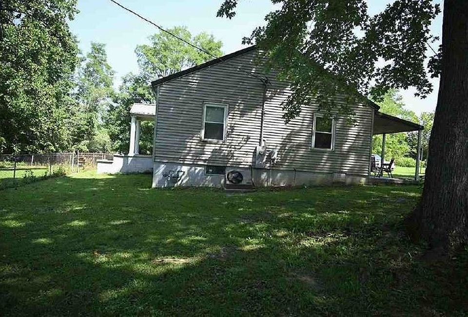 1510 Division St, Rosiclare, IL 62982 Zillow