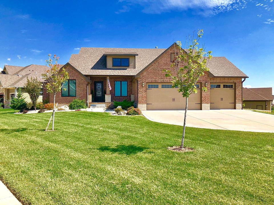 1st image of 4424 Grande Bluffs Ct