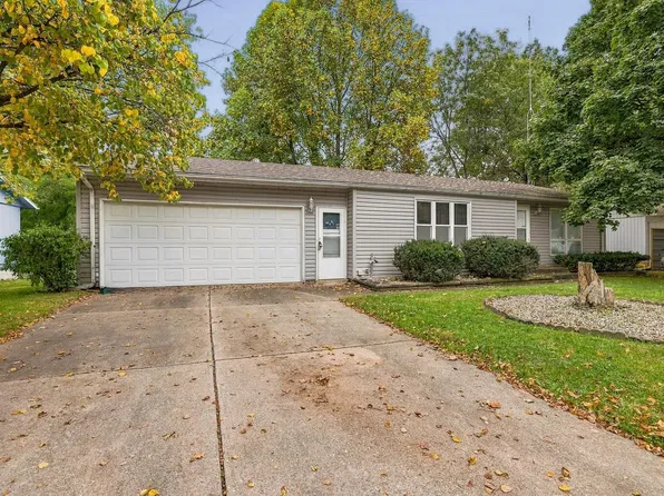 1077 Albin Dr, La Porte, IN 46350