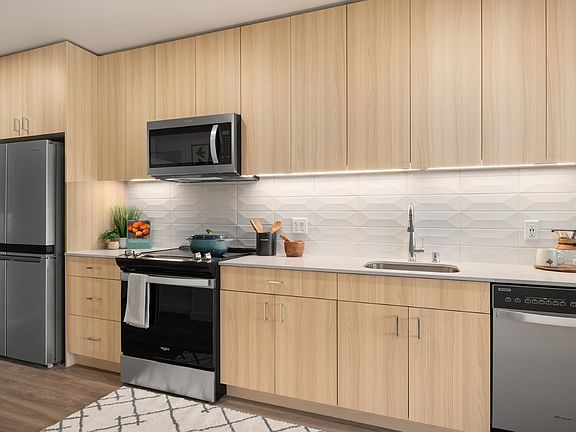 4th image of 8704 Greenwood Ave N #522