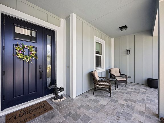 3rd image of 5458 Silver Oak Drive