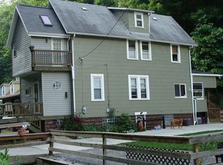 516 Crawford Run Rd, Tarentum, PA 15084