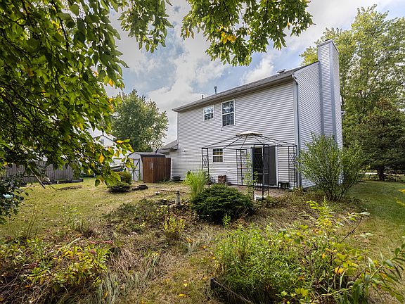 2nd image of 6011 Selby Ct