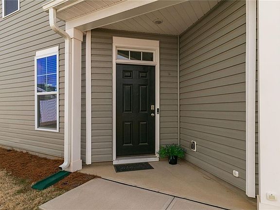 2nd image of 1245 Evelynnview Ln