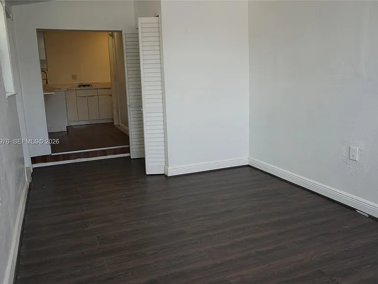 12455 SW 185th Ter #1 — Photo 11
