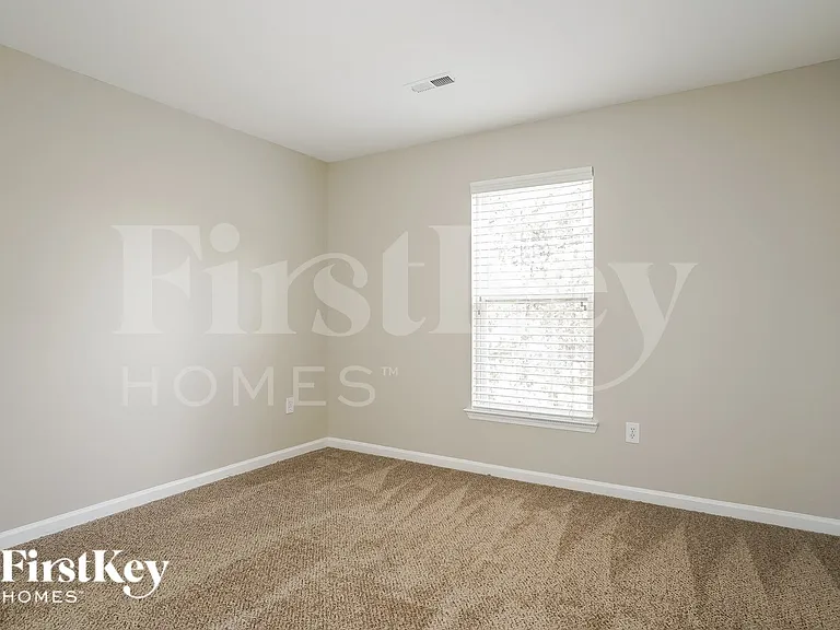 4018 Maid Marion Ct — Photo 11