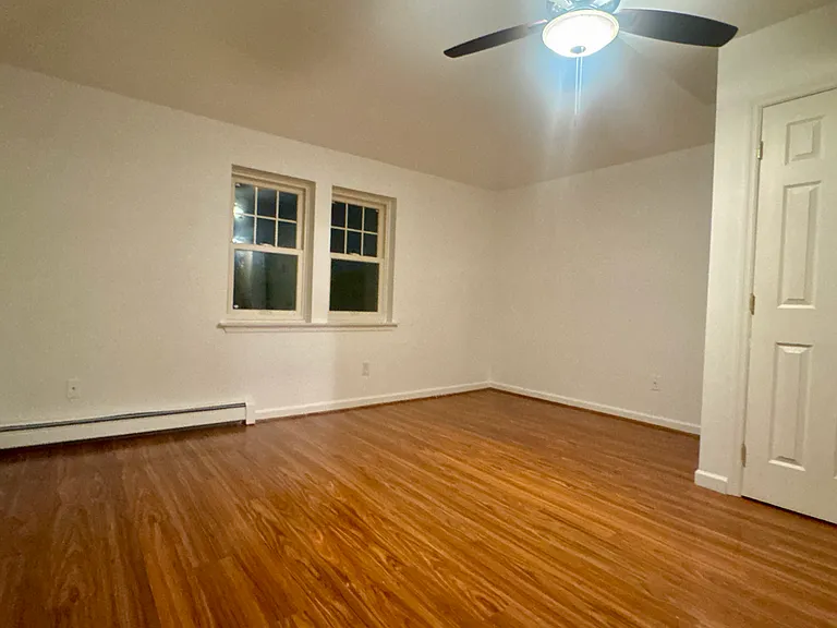 62 Poplar Ave #1 — Photo 18