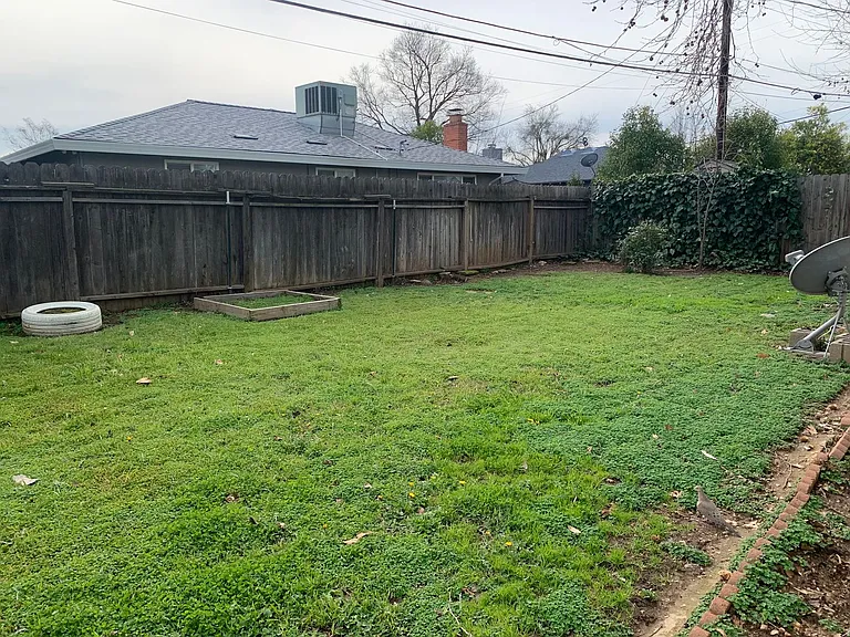 10528 Dolecetto Dr — Photo 42