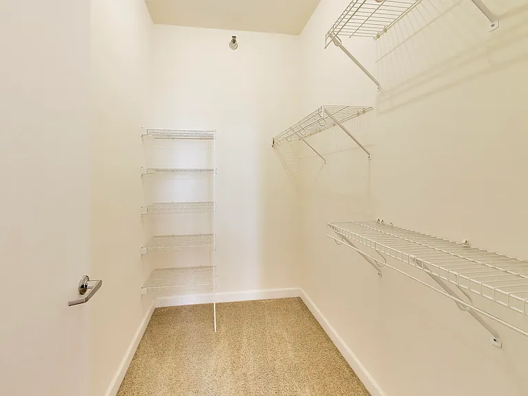1322 S Prairie Ave #607 — Photo 14