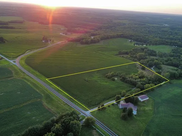 Z Hwy, Edgerton, MO 64444