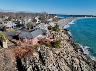8 Stevens Rd, Marblehead, MA 01945