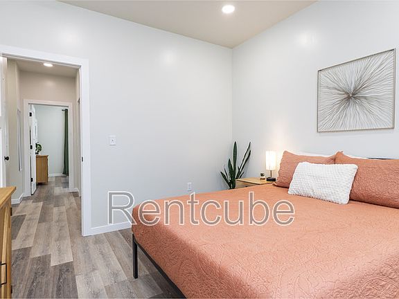 5th image of 3860 Peru Rd