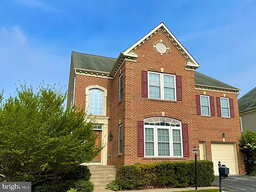 4002 Belvedere Ln Photo 1