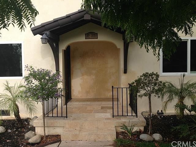 1st image of 157 El Nido Ave