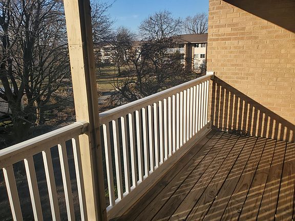 3rd image of 940 Beau Dr Unit 307