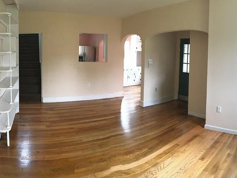 66 Park St — Photo 18